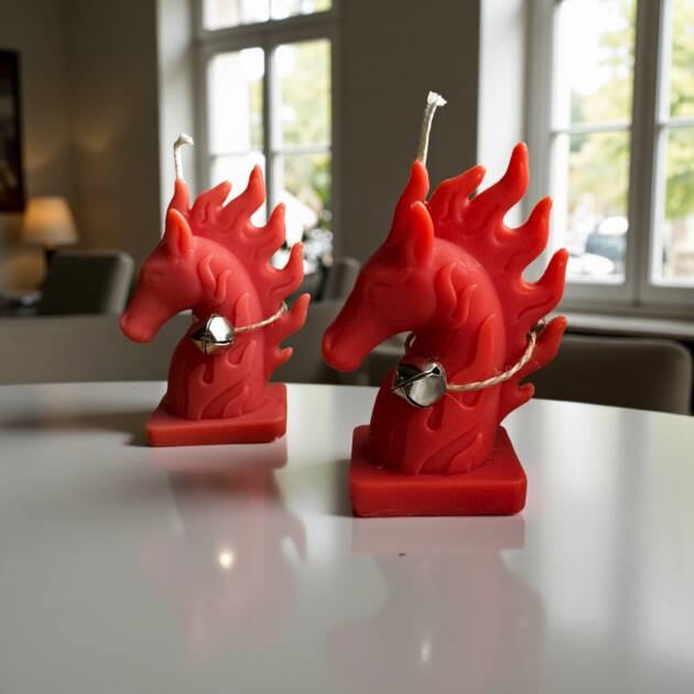 Oliwkowa świeca Ognisty Koń