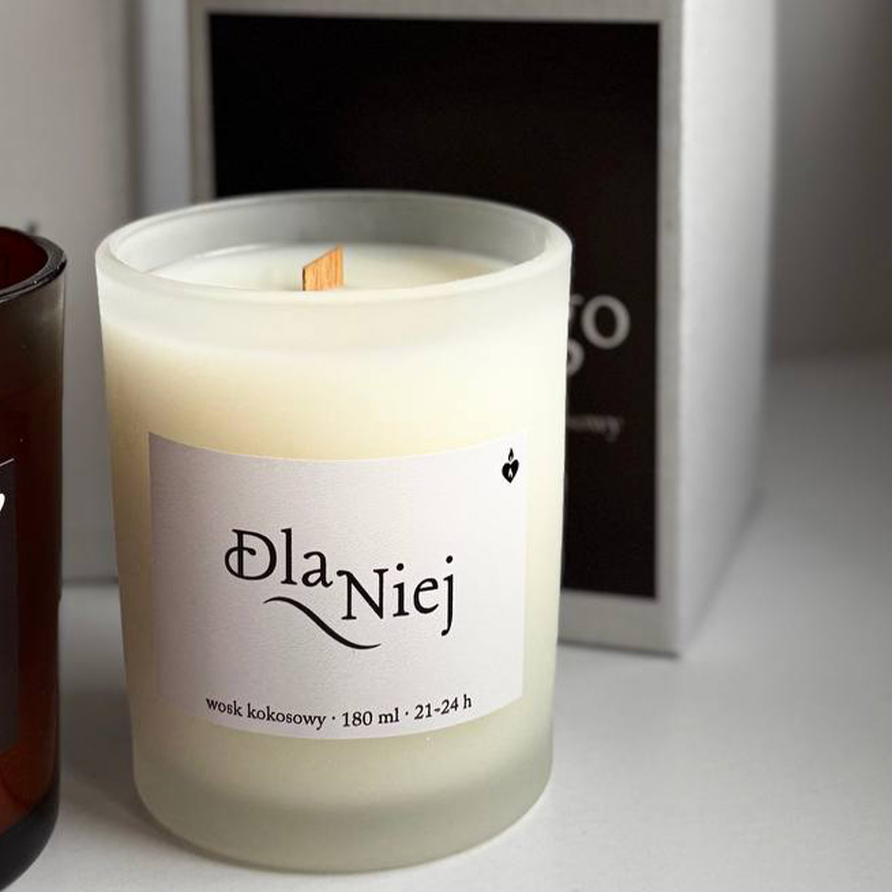 Perfumowana świeca „Dla Niej”