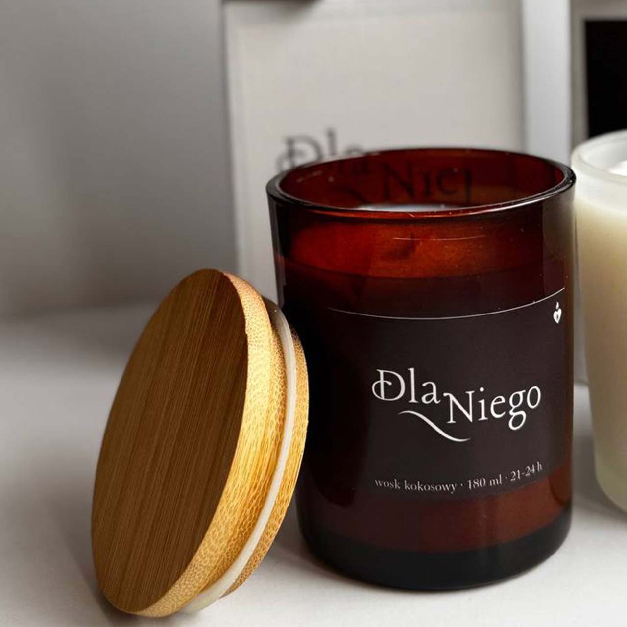 Perfumowana świeca „Dla Niego”