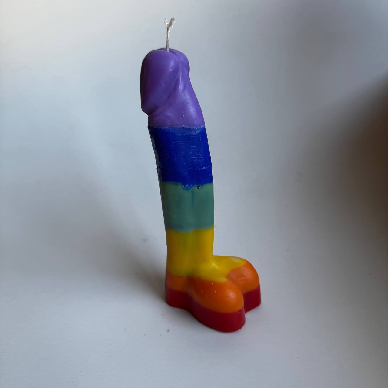 Świeca Penis M (średnia) tęcza